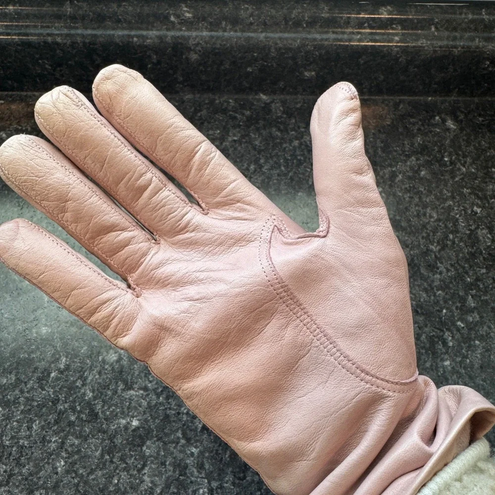 Pale Pink Hestra Hairsheep Leather 100% Cashmere Womens Gloves Luxury Classic
